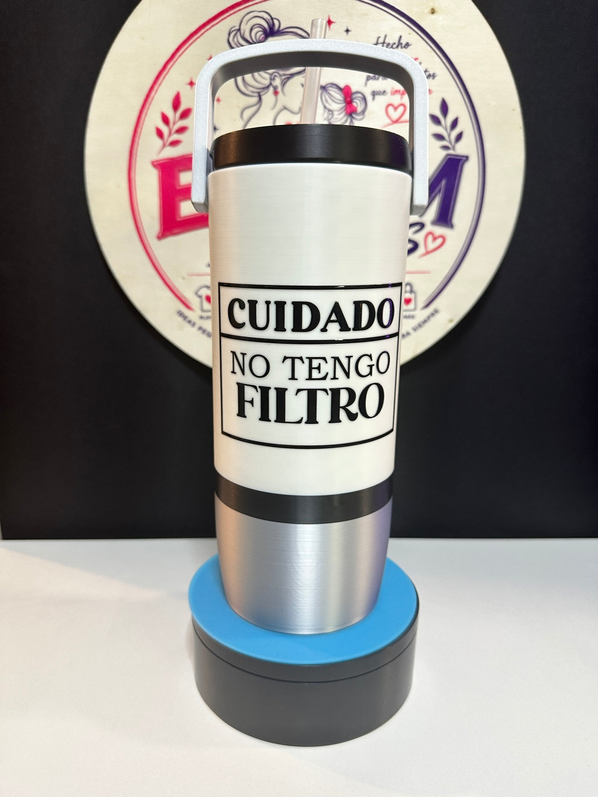 20oz Tumbler Holder with Handle – 3D Printed, Funny Spanish Phrases, Custom Colors (UV DTF) - ERDUM DESIGNS